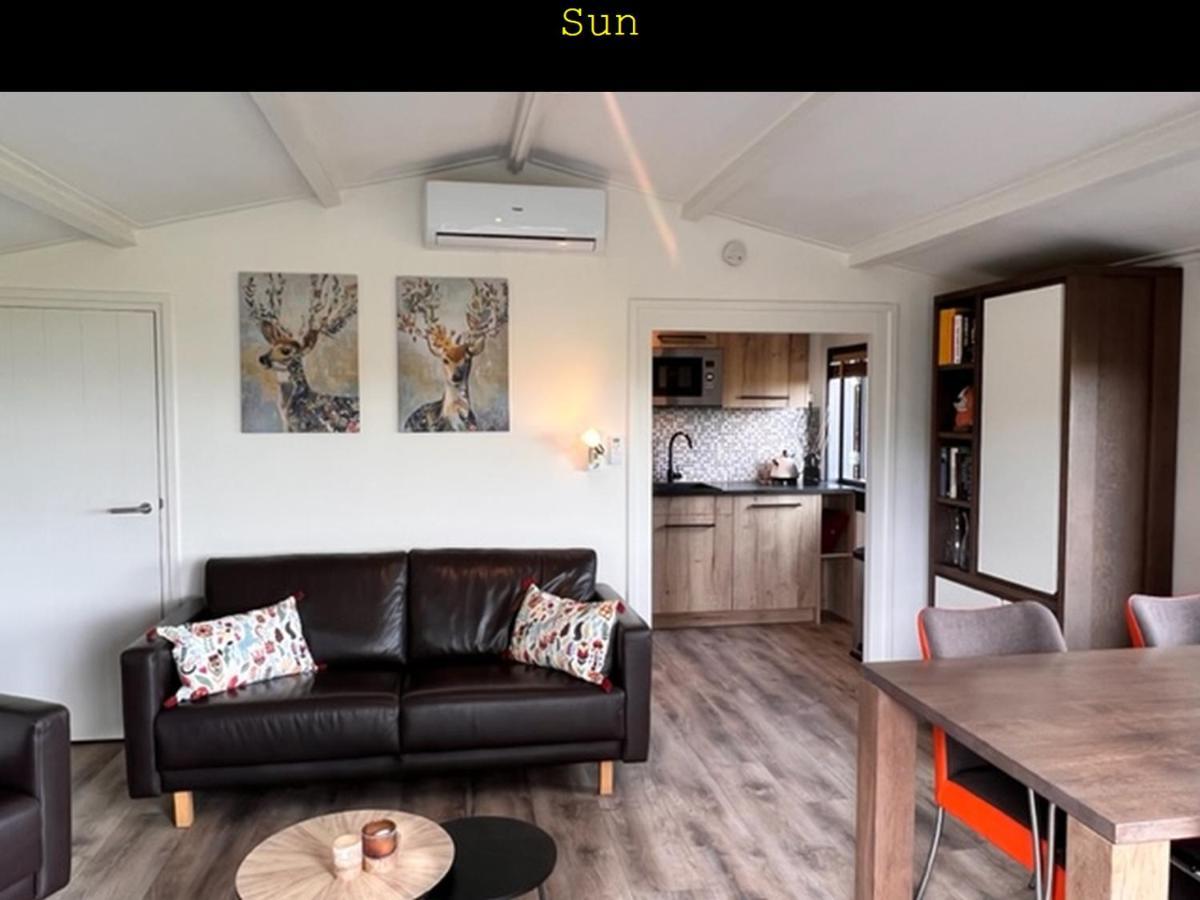 Inn To The Beach Ouddorp Exterior foto